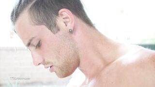 Rubbed The Right Way 2015