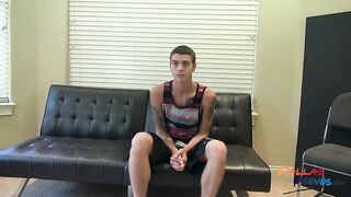 Dax Daniels Gets Fucked Bareback