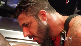 THE OBEDIENT FUCK SLUT