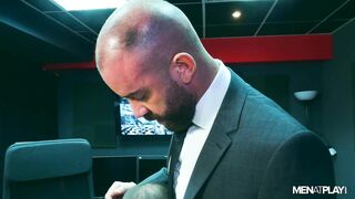 Supporting Co-Worker (Bruno Max, Sir Peter)